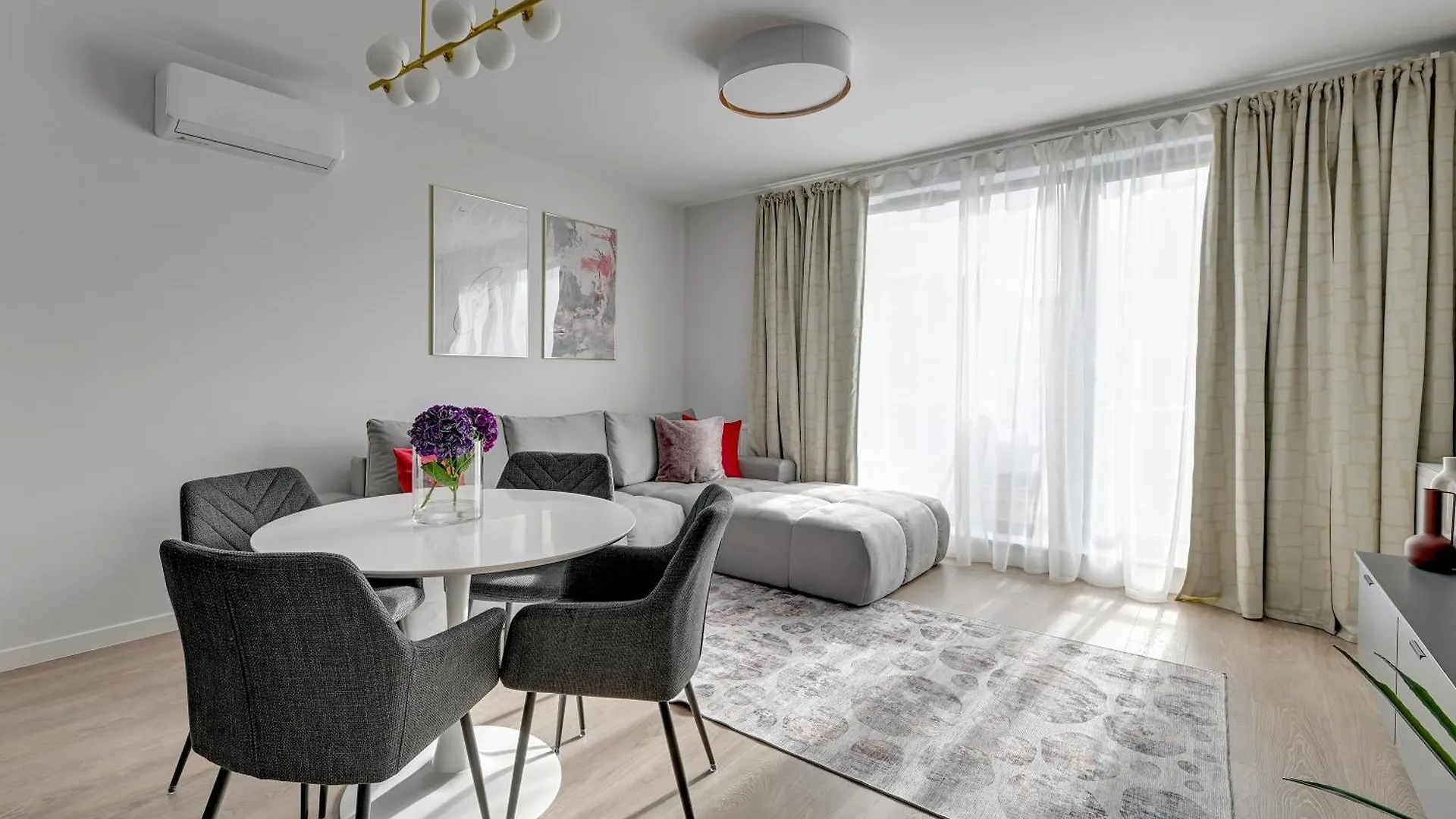 Lion Apartments - Premium Apartments With Parking In The Center Of Gdansk Poland