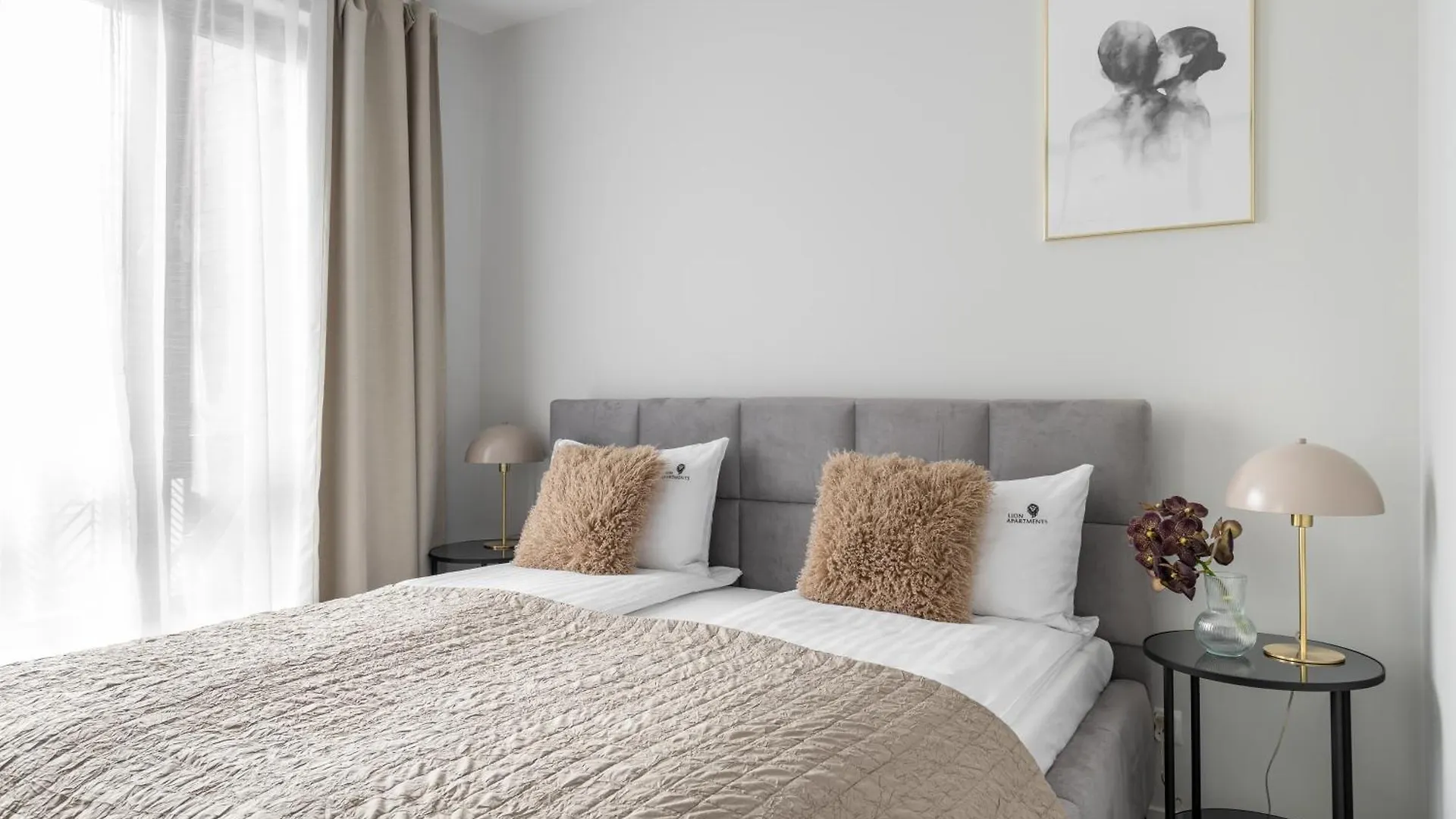 Lion Apartments - Premium Apartments With Parking In The Center Of Gdansk