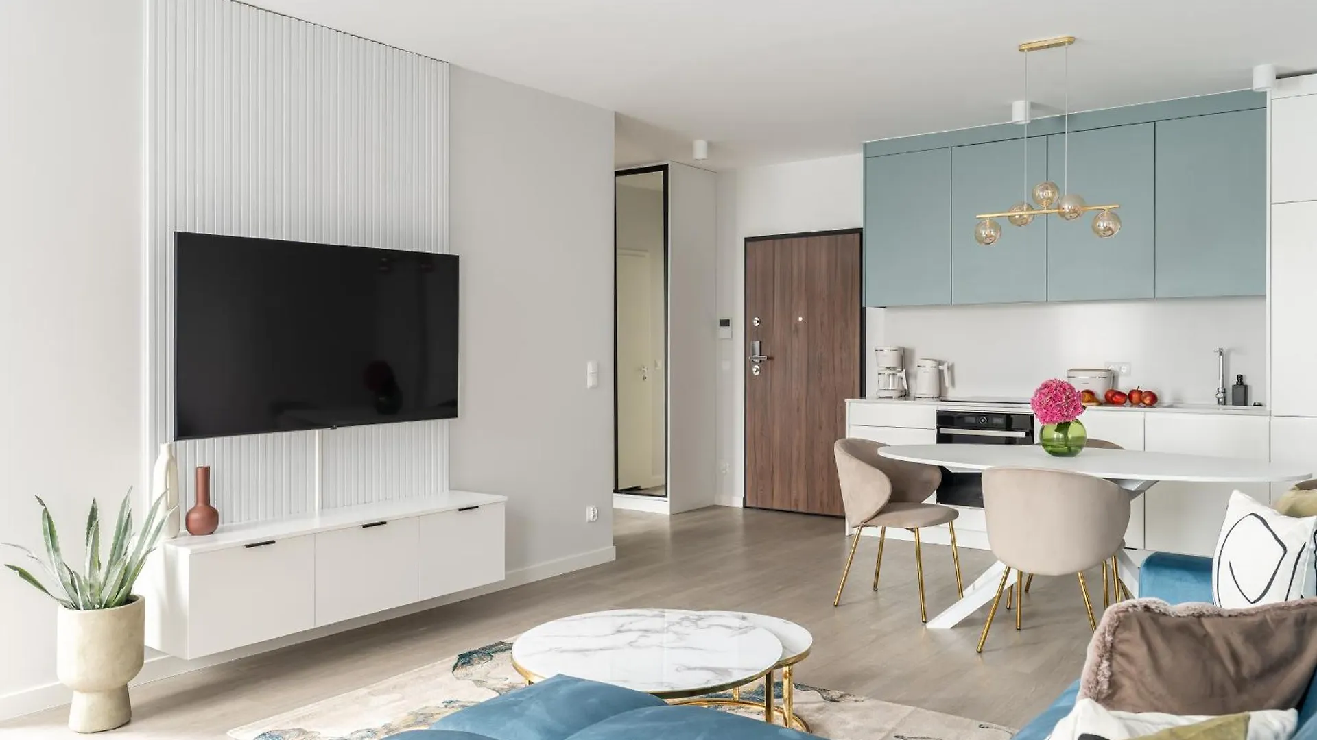 Lion Apartments - Premium Apartments With Parking In The Center Of Gdansk